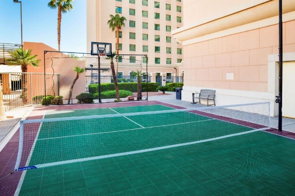 Residence Inn by Marriott Las Vegas Hughes Center image 28